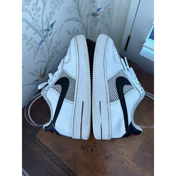 Nike Air Force 1 AF1 GOPKT Kid's Sneaker, Size Y4 Eur 36 Women’s 6 - Picture 5 of 8